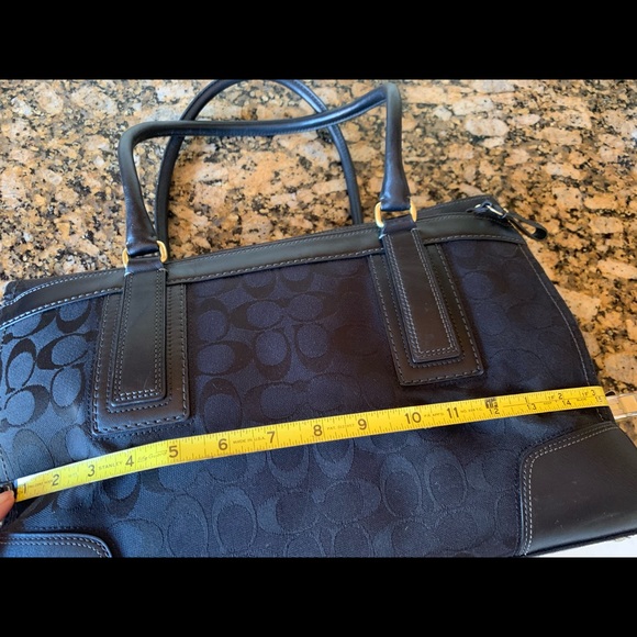 Host Pick! Stylish Coach Tote Purse Briefcase EUC - Picture 6 of 14
